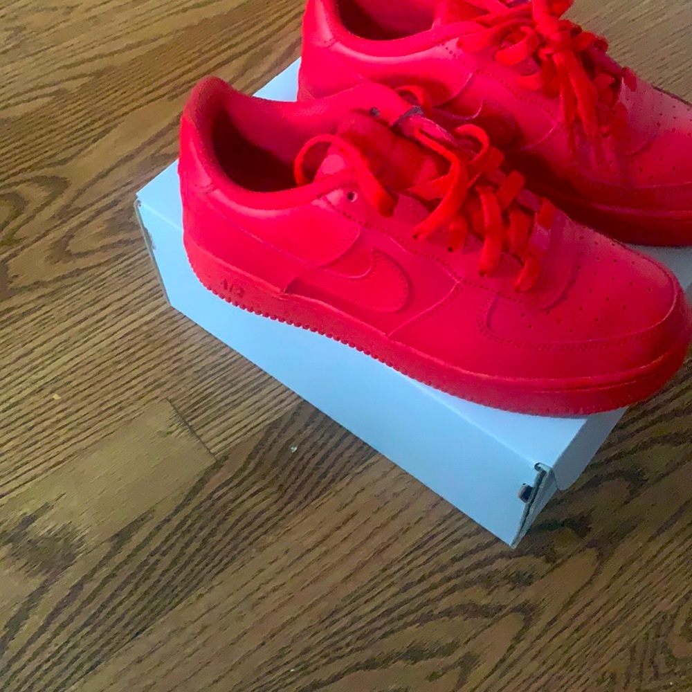 To big Wore  them once